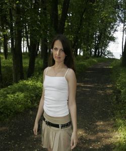 <p class='ppt-number'>221 779 + PIN 994</p><p class='ppt-pricing-de'>1,99 Euro/Min.</p>