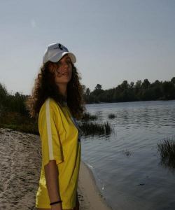 <p class='ppt-number'> 221 779 + PIN 993</p><p class='ppt-pricing-de'>1,99 Euro/Min.</p>