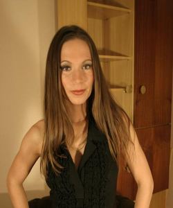 <p class='ppt-number'> 221 779 + PIN 047</p><p class='ppt-pricing-de'>1,99 Euro/Min.</p>