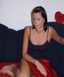 <p class='ppt-number'> 221 779 + PIN 040</p><p class='ppt-pricing-de'>1,99 Euro/Min.</p>