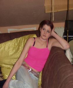 <p class='ppt-number'> 221 779 + PIN 991</p><p class='ppt-pricing-de'>1,99 Euro/Min.</p>