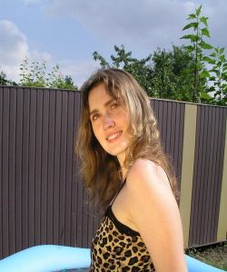 <p class='ppt-number'> 221 779 + PIN 048</p><p class='ppt-pricing-de'>1,99 Euro/Min.</p>
